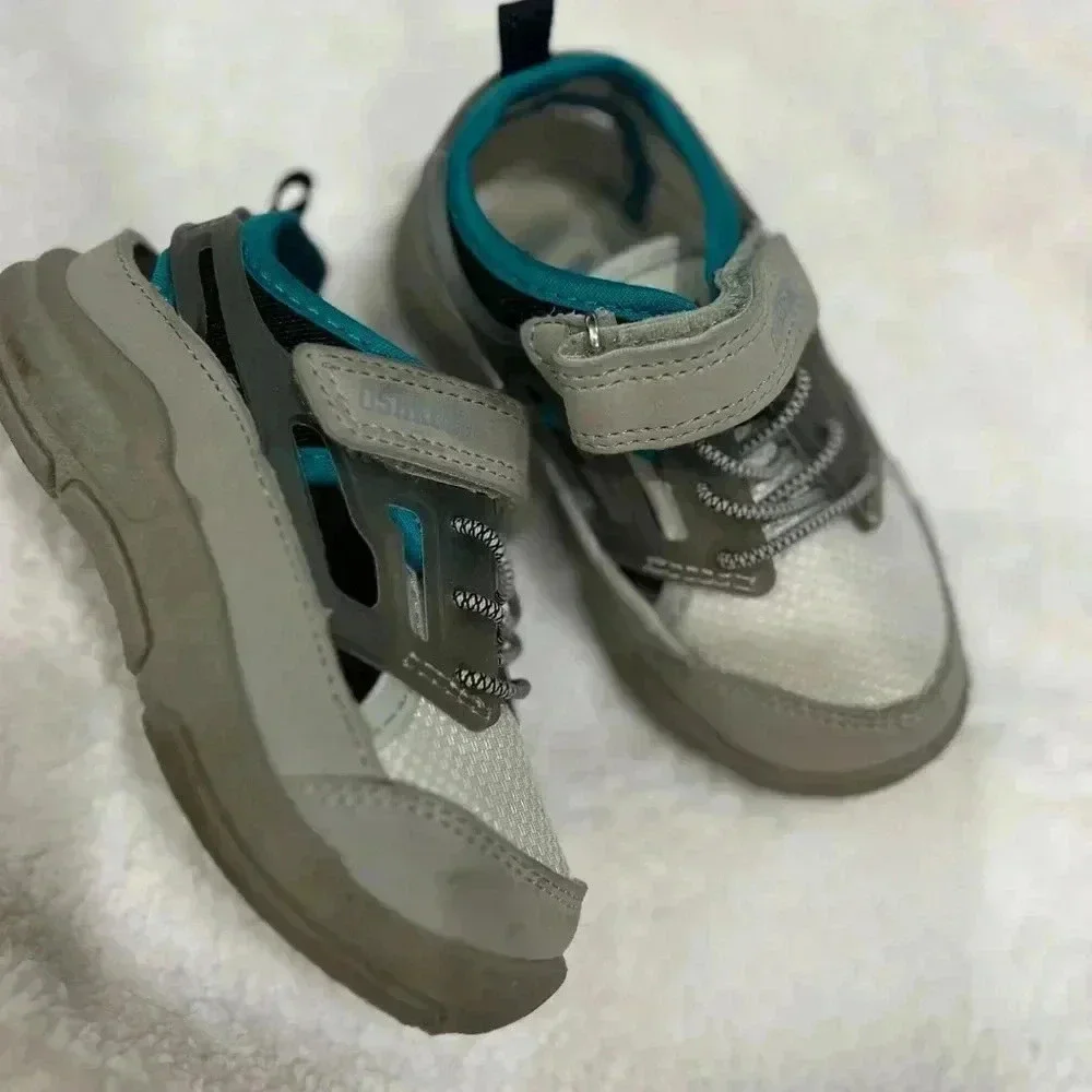 OshKosh B'Gosh Carlo Boys Sandal size 6M